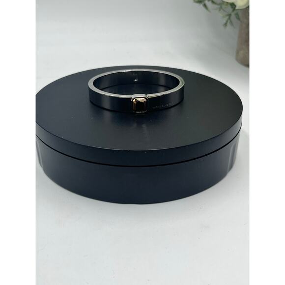 Michael Kors Urban Rush Silver Hinged Square Cut Center Stone Bangle Bracelet - Picture 2 of 12